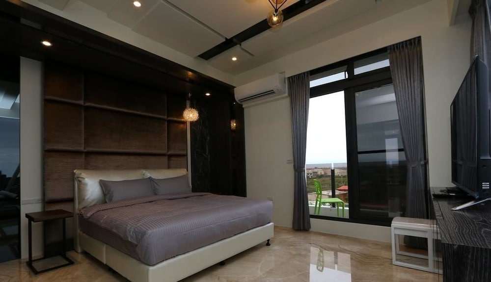 Deluxe Double Room, 1 Double Bed, Non Smoking photo 2