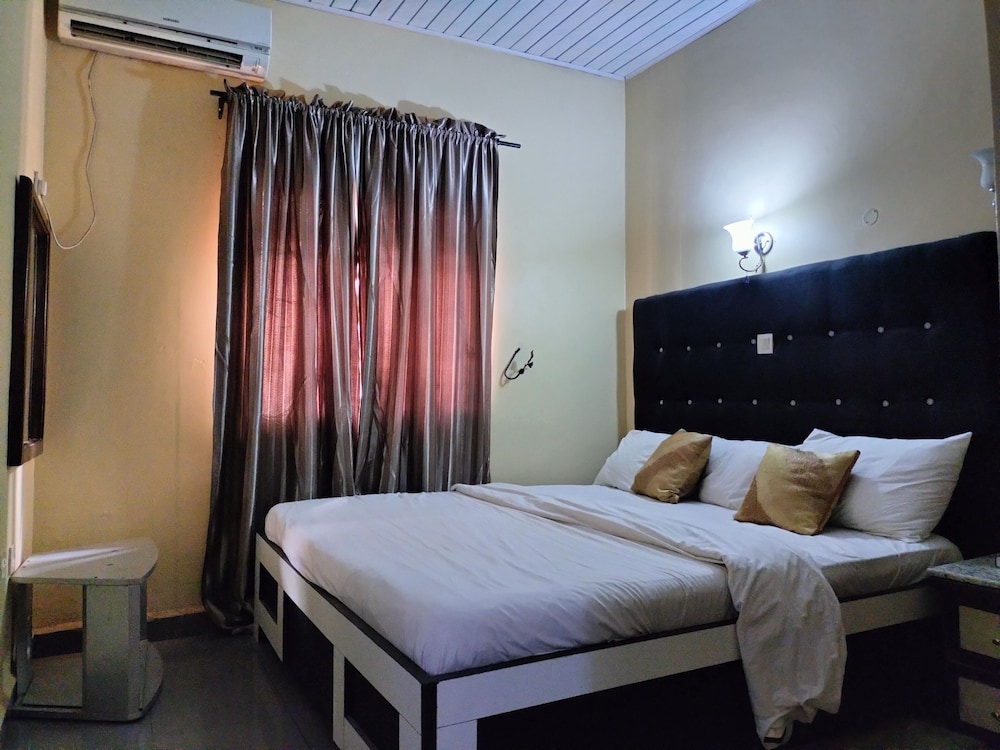 Deluxe Studio Suite photo 1