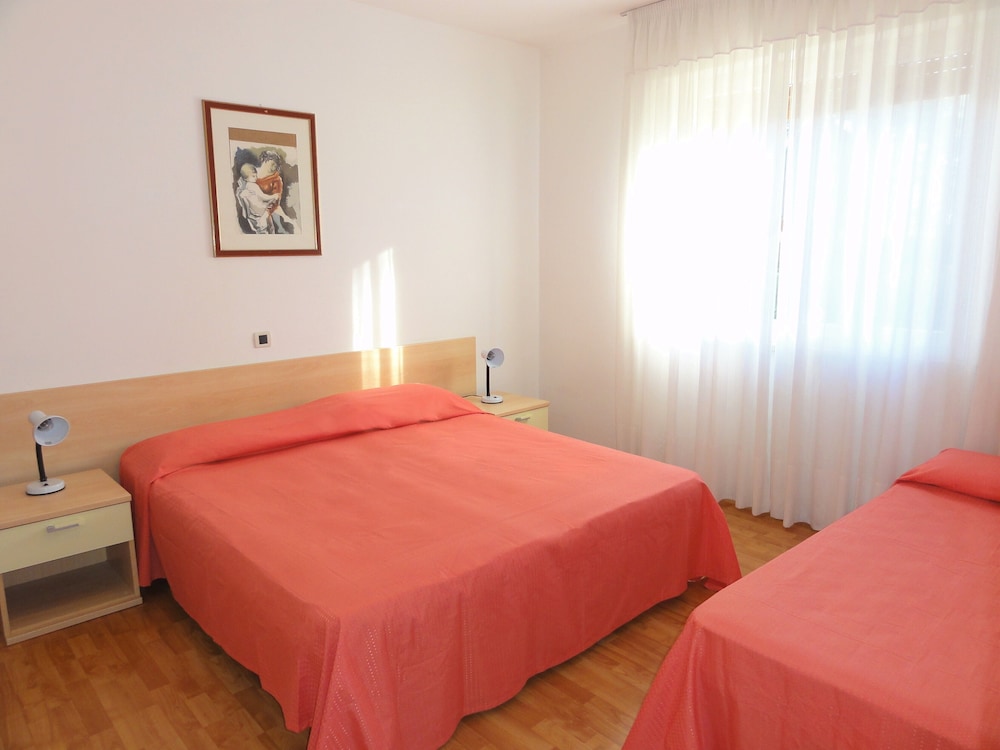 Apartment, 2 Bedrooms (Via Lira 60 C30016)