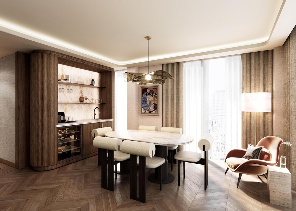 Room, 1 King Bed, City View
