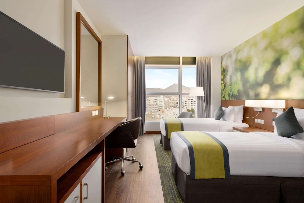 Room, 2 Twin Beds, Smoking (Guest) - Photo 3