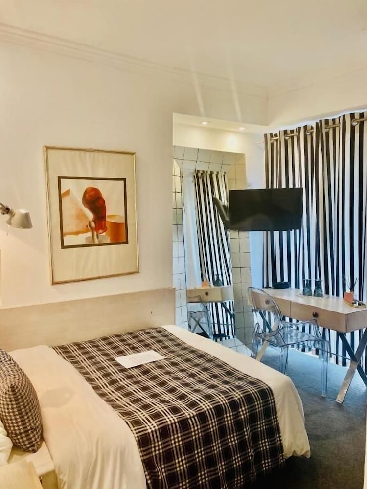 Economy Room - Photo 1