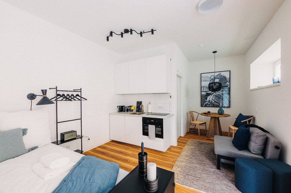 Comfort Apartment, Patio, Courtyard View