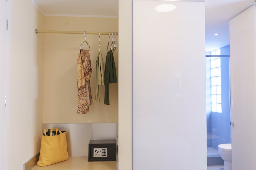Basic Double Room photo 3
