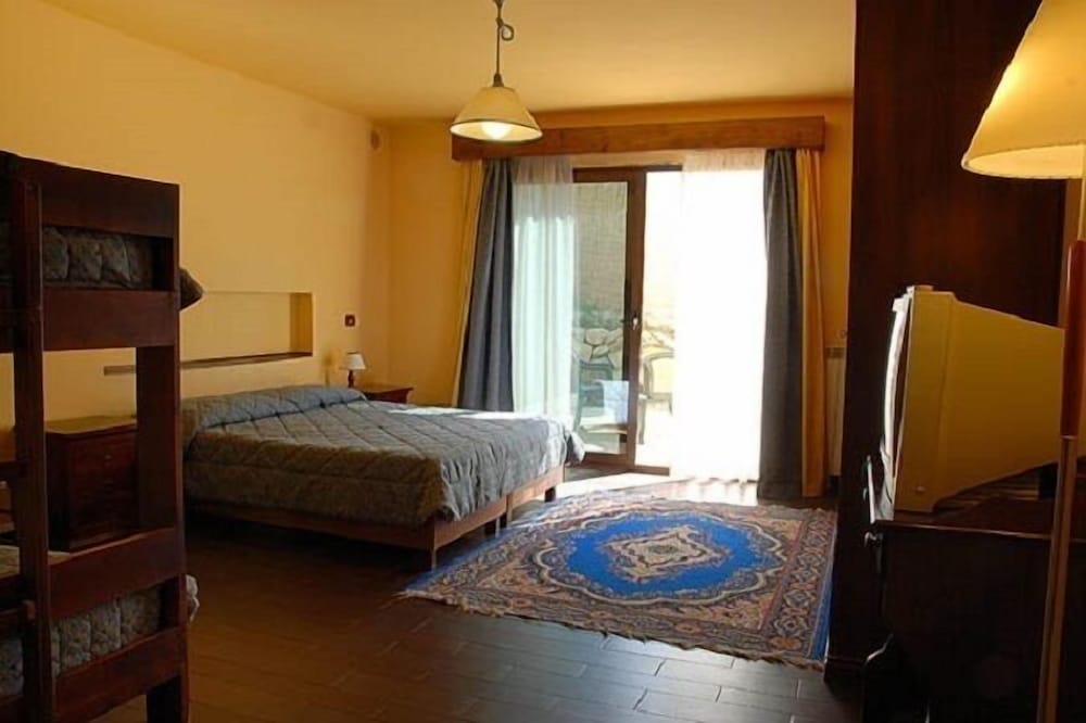 Quadruple Room photo 1