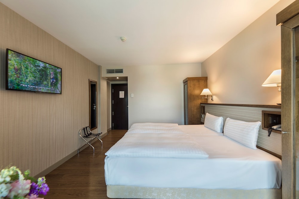 Superior Twin Room - Photo 5
