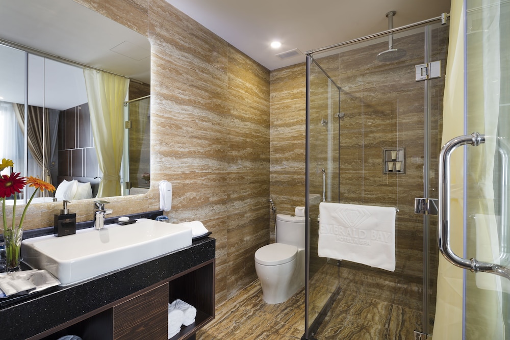 Deluxe Double Room, City View - Photo 10