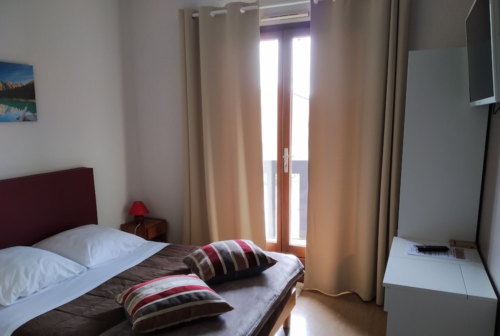 Basic Double Room, Balcony