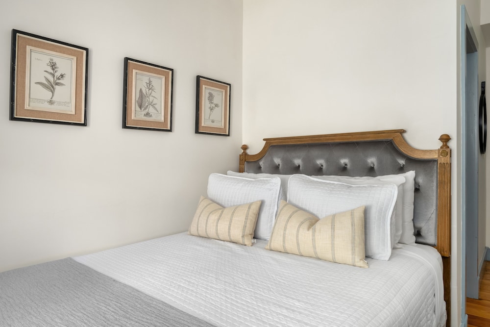 Sapling Room photo 2