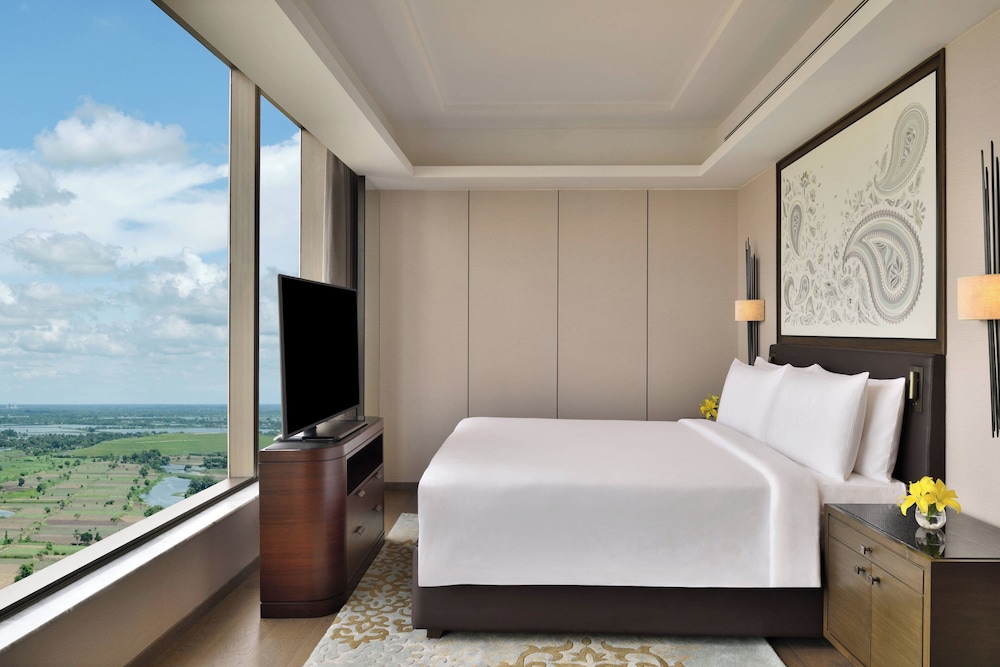 Available room