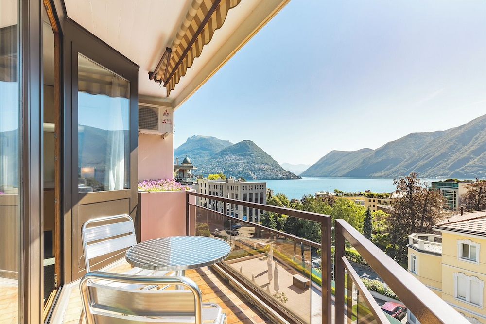 Panoramic Double Room, Balcony, Lake View, photo 6