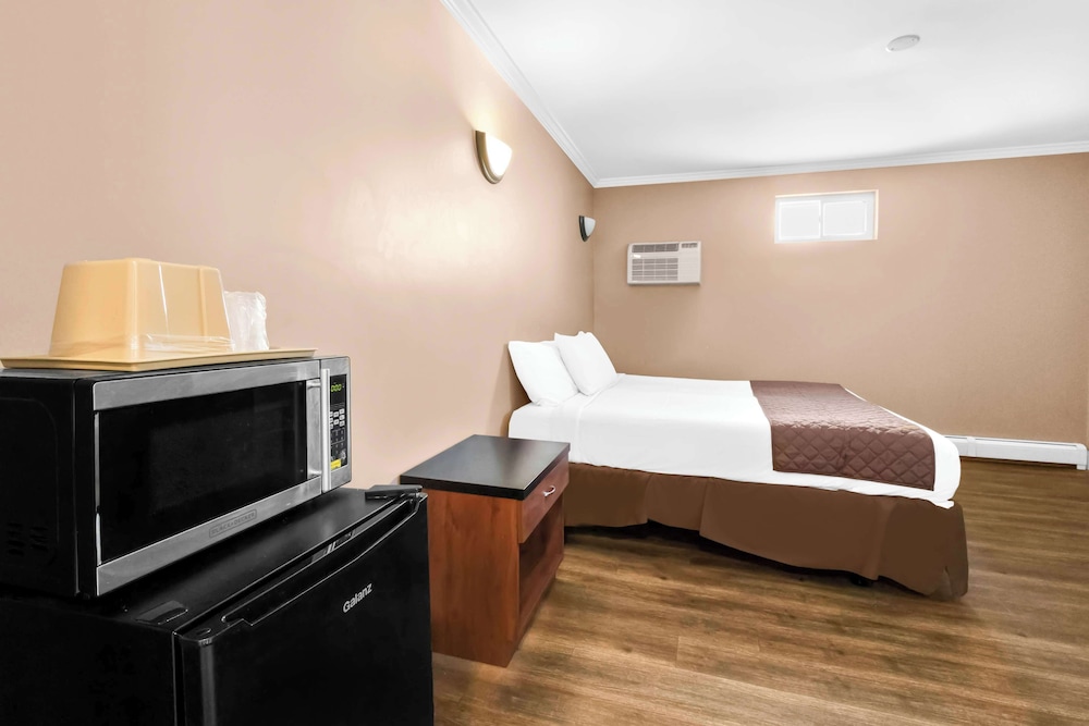 Room, 1 King Bed, Accessible, Non Smoking