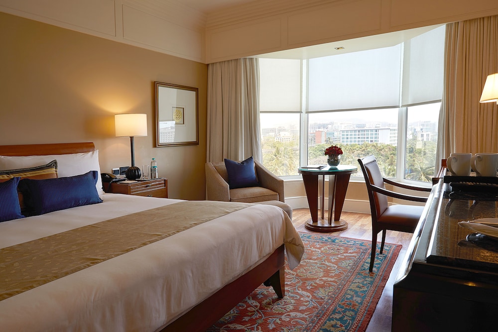 Royal Club Room - Photo 3