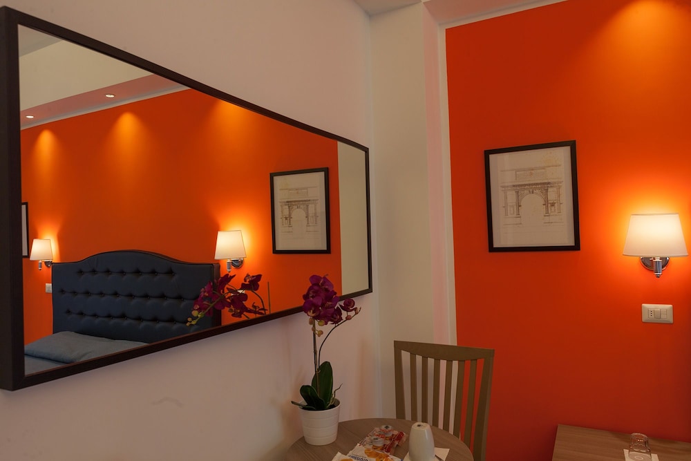 Double Room Single Use, Private Bathroom (External) photo 2