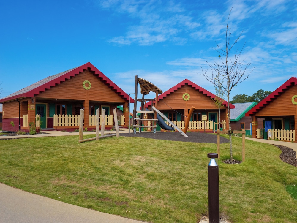 Woodland Village Lodge - Photo 8
