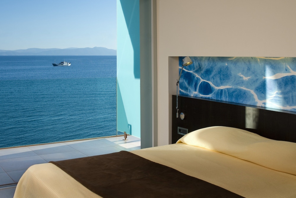 Double Room - Photo 3