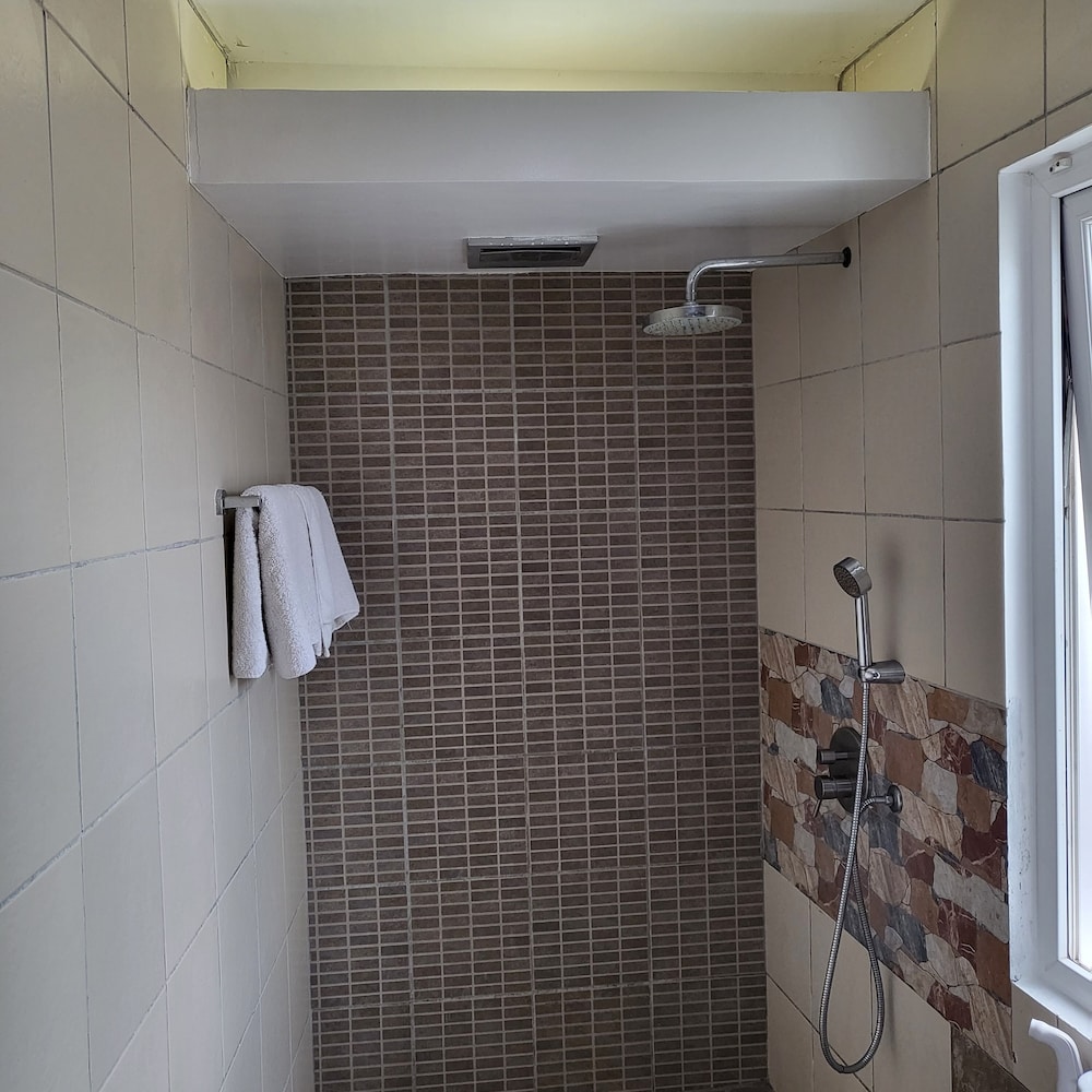 YELLOW STONE ROOM photo 2