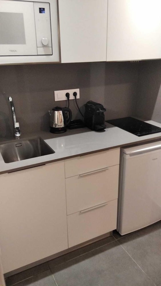 Traditional Apartment, Multiple Beds, Non Smoking, City View (APARTAMENTO 2-4 PAX) photo 2