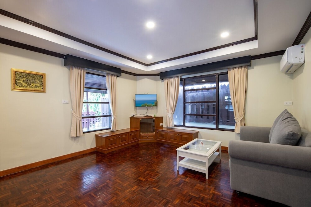 Two Bedrooms Family Villa - Photo 6