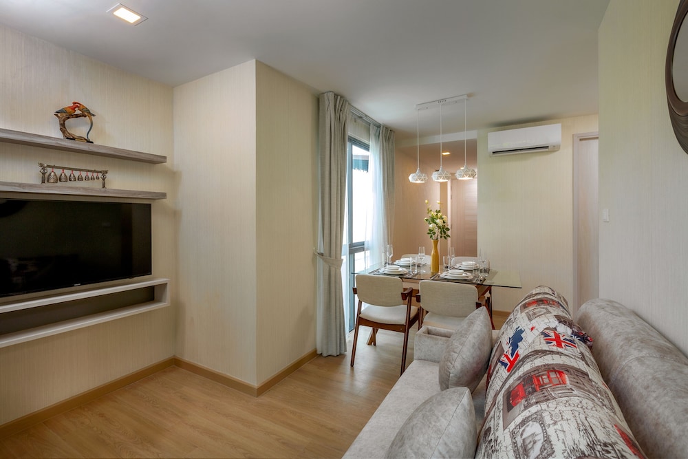 Two Bedroom Penthouse with Private Pool and Partial Sea View - Photo 3