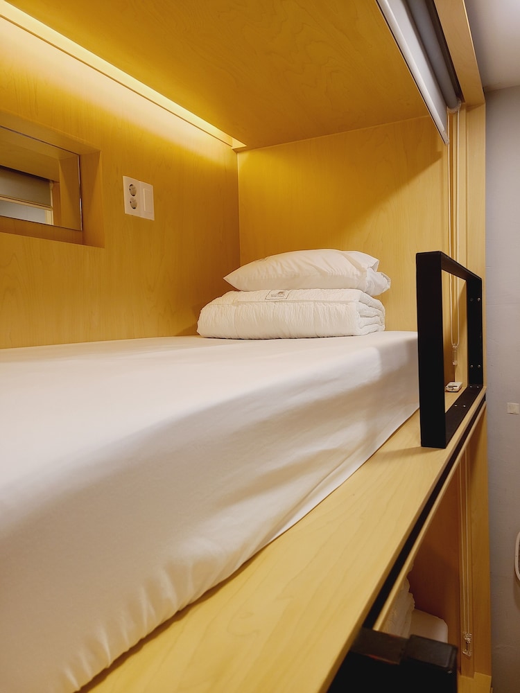 504 (Private Room) - Photo 6