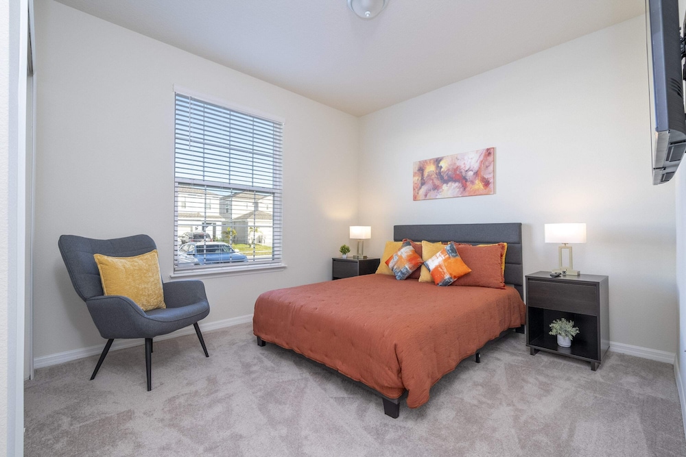 Premium House photo 1