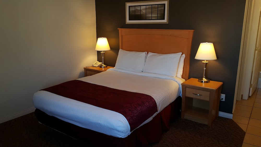 Room, 1 Queen Bed, Kitchenette