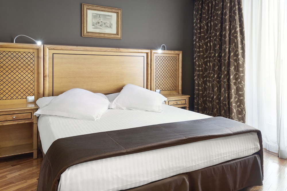 Junior Suite - Photo 1