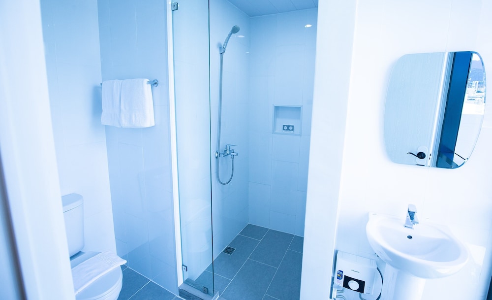 Superior Twin Room - Photo 8