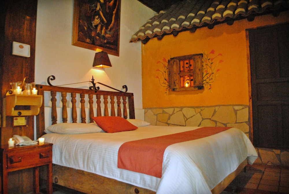 Standard Double Room, Multiple Beds photo 2