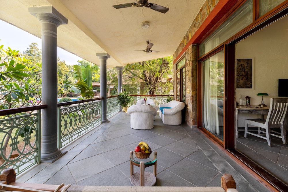 Royal Villa - Photo 12
