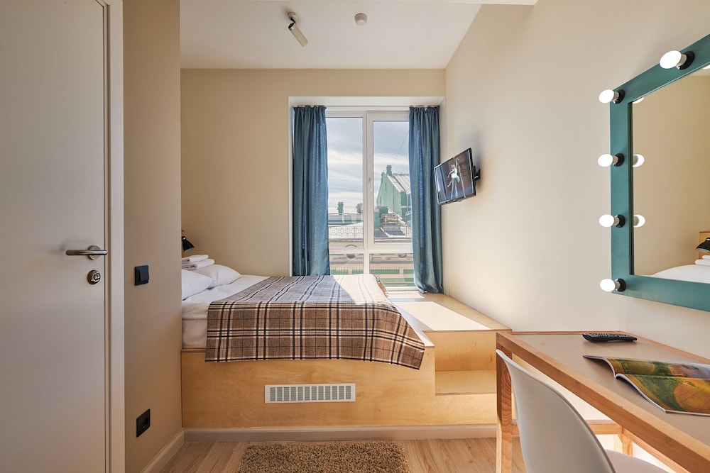 Double Room, River View (Smart) photo 1