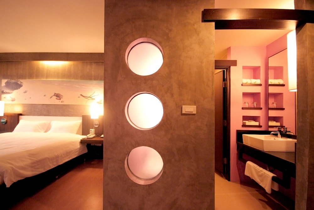 Superior Double or Twin Room photo 3