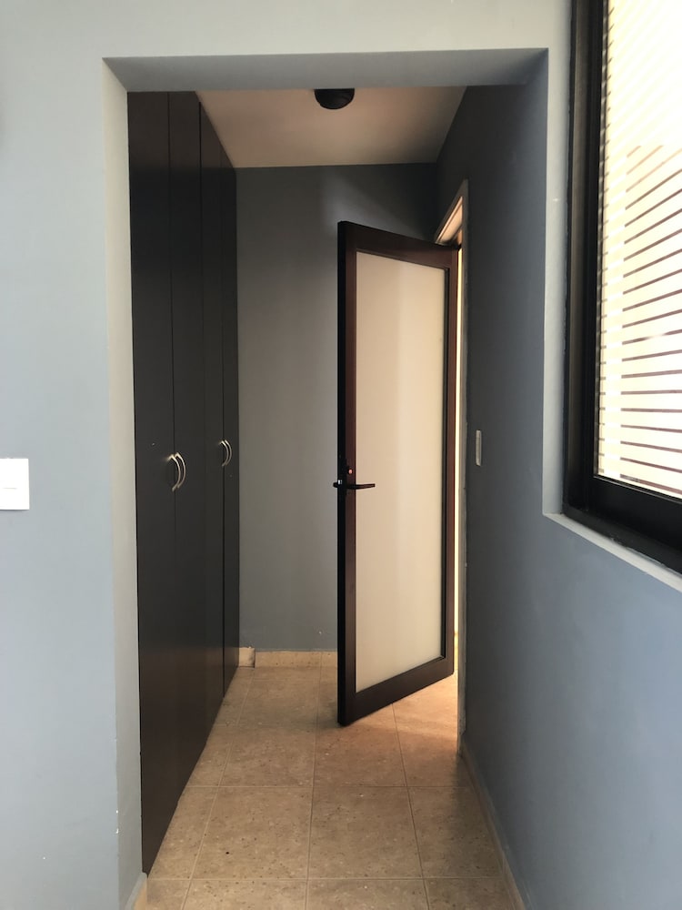 Basic Room, 1 Double Bed (Blue Room) photo 2