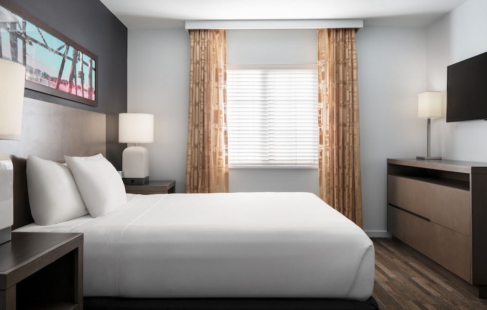 Suite, 1 Bedroom photo 3