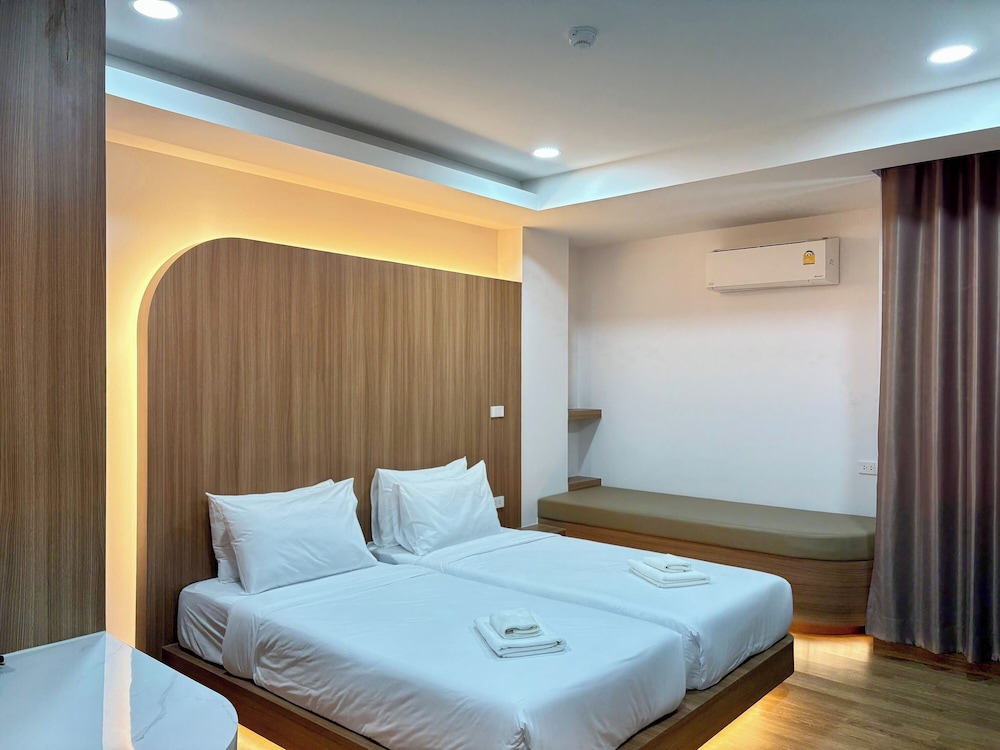 Superior Twin Room - Photo 1