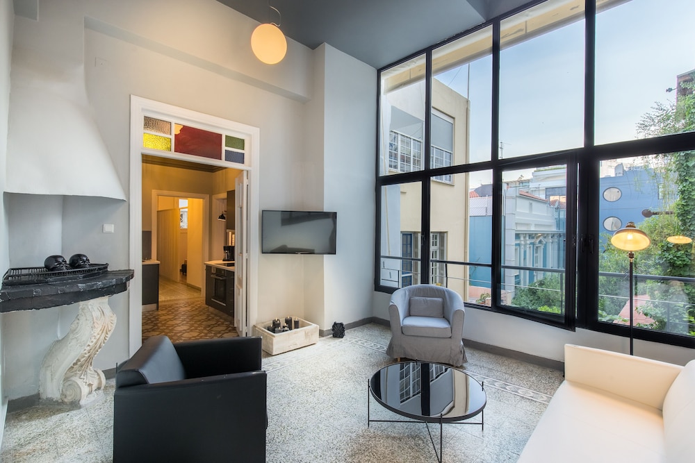 Loft, 2 Bedrooms (2B)