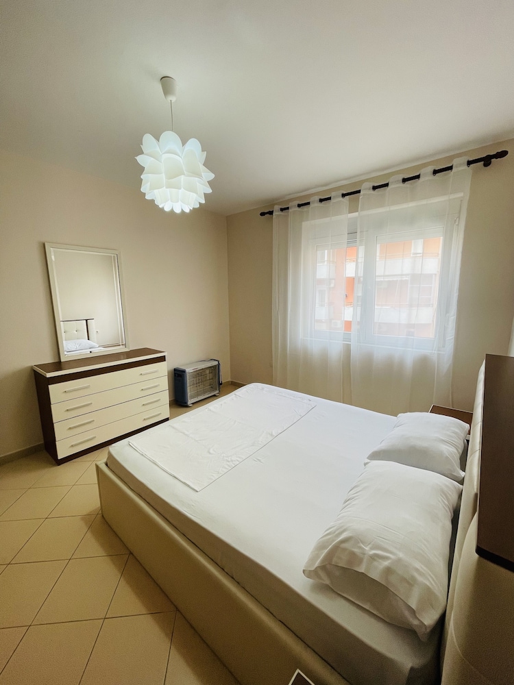 Family Apartment, 1 Bedroom, Balcony, Garden View