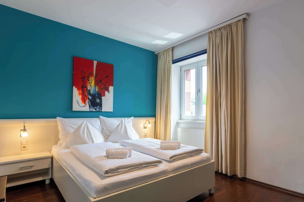 Standard Room, 1 Double Bed - Photo 11