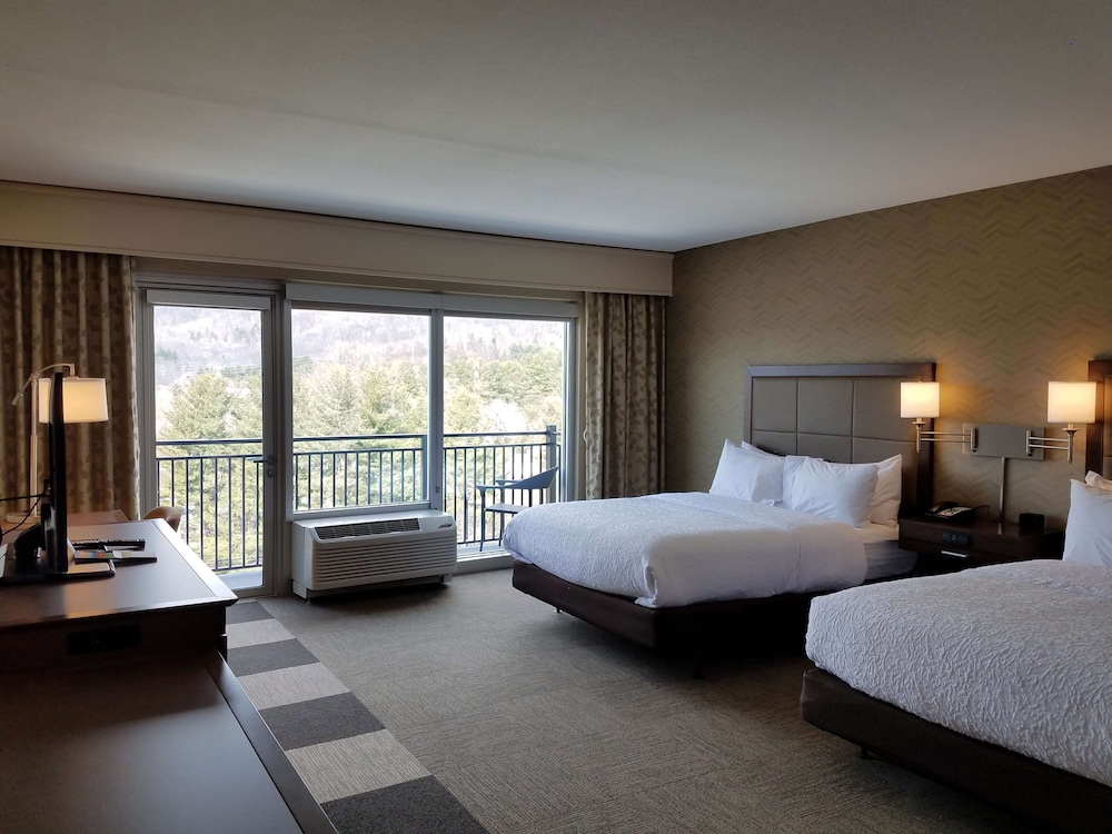 Room, 2 Queen Beds, Accessible, Non Smoking (w/ bathtub) photo 2
