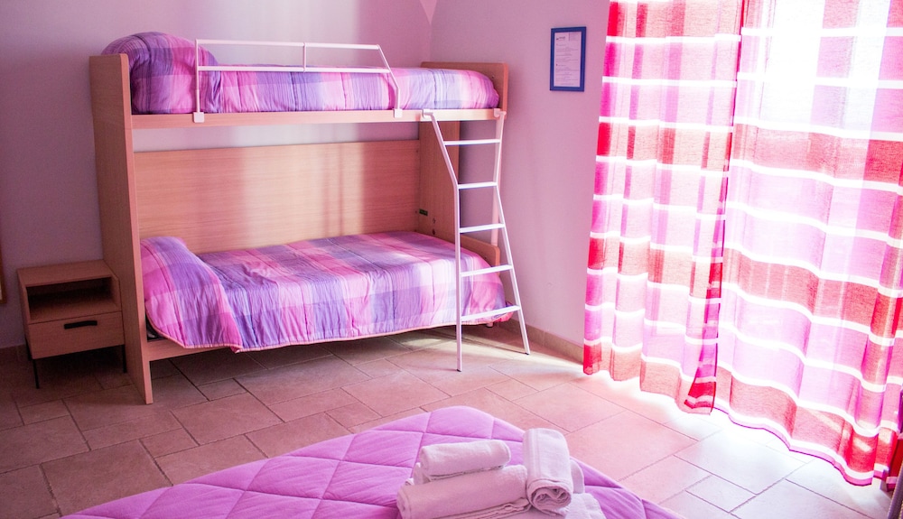 Family Quadruple Room, Balcony, Sea View photo 3