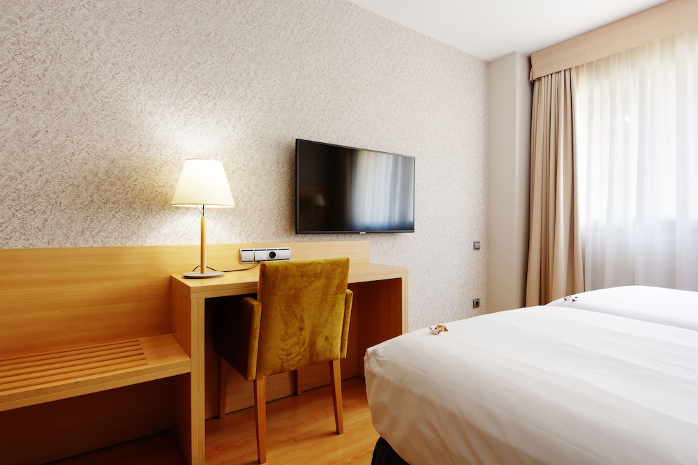 Standard Double Room (2 beds) photo 3