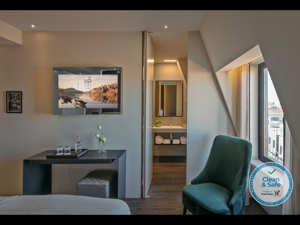 Premium Double Room, City View
