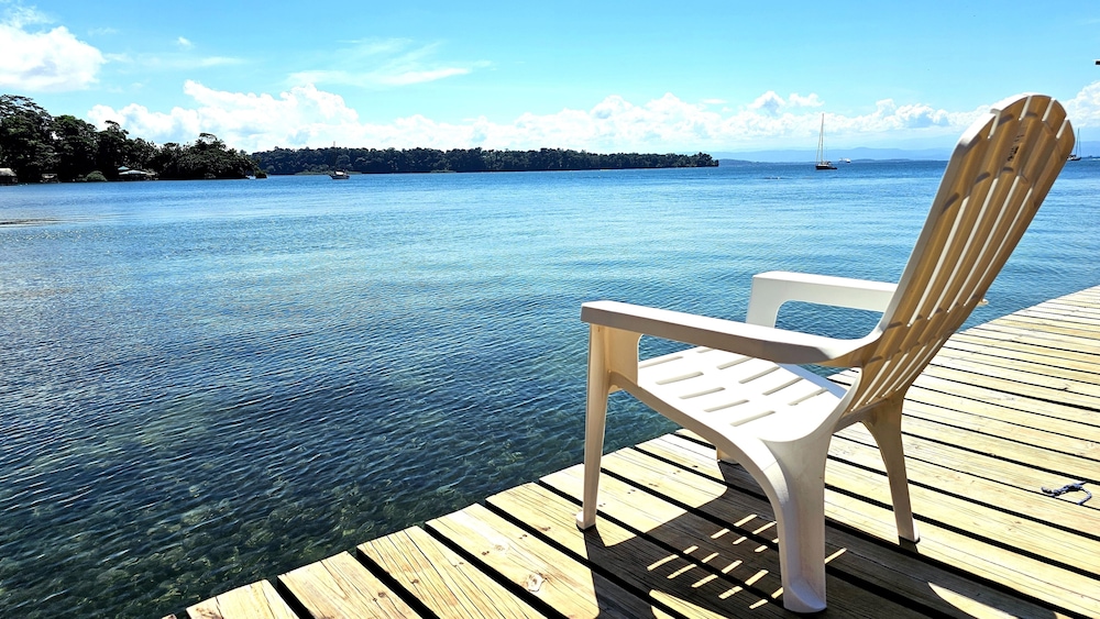 Deluxe Bungalow, Sea View, Overwater photo 3