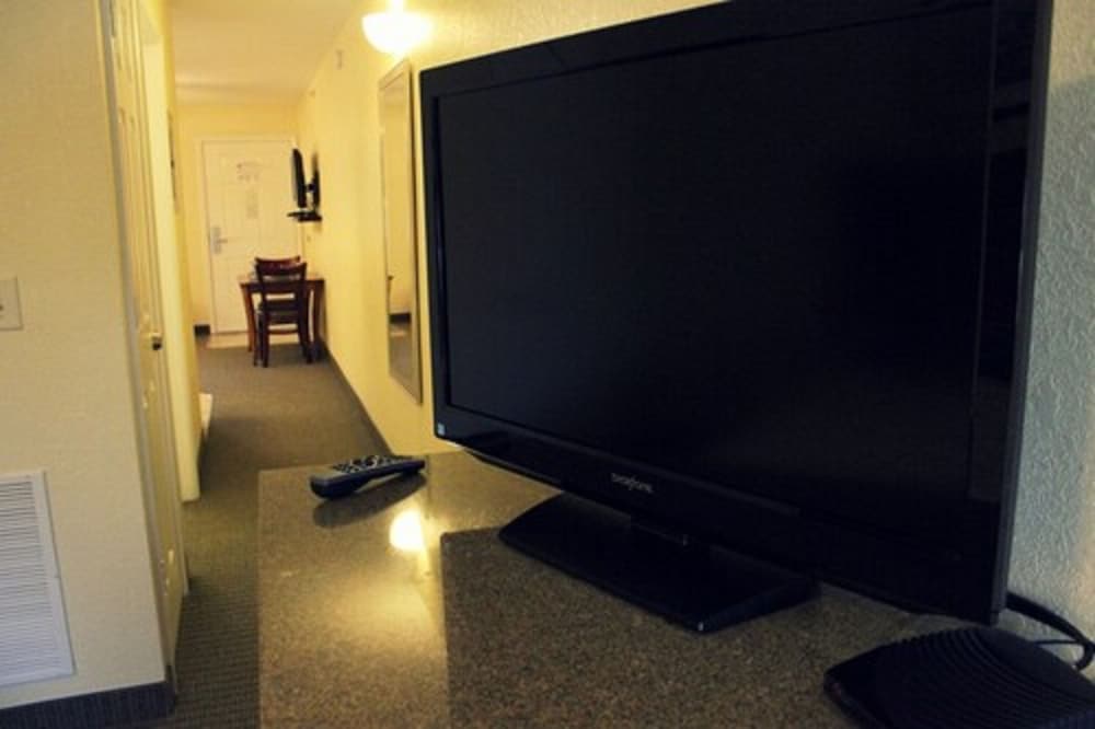 Double Suite with Sofa Bed photo 3