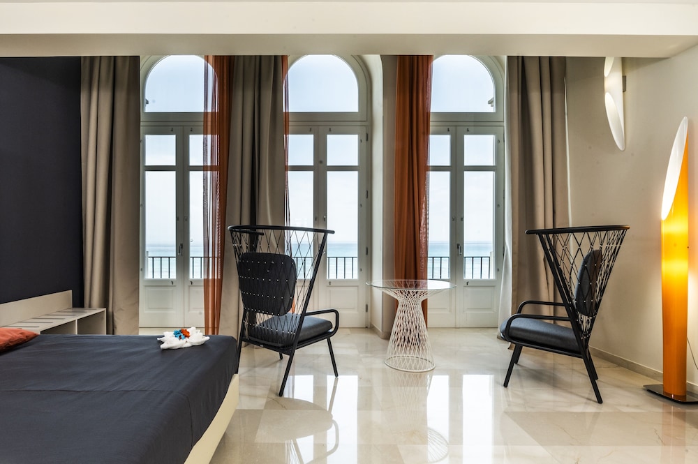 Exclusive Studio Suite, Sea View photo 1