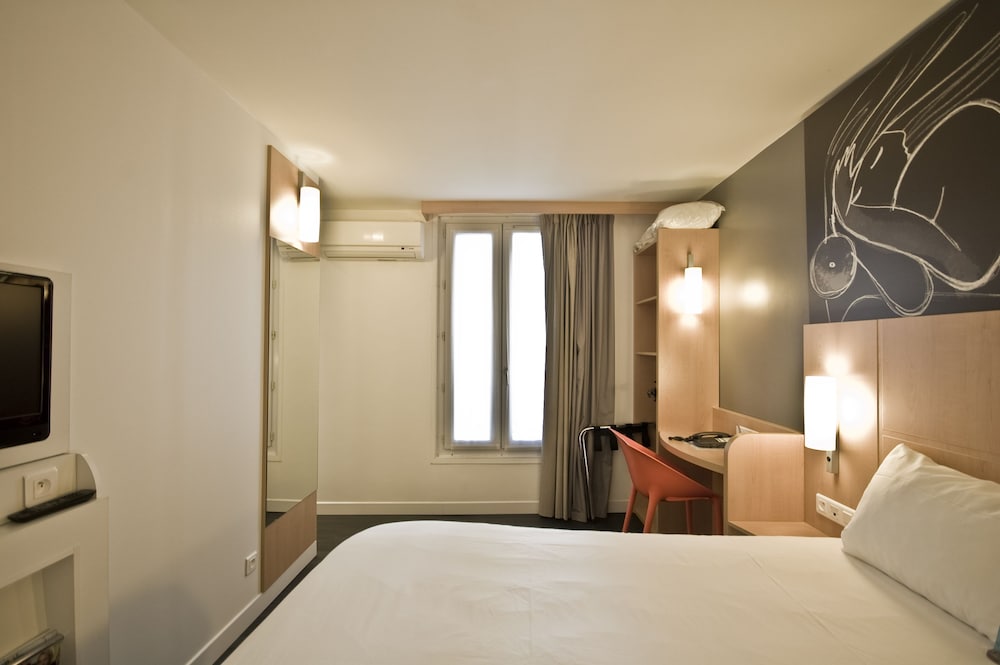 Standard Double Room, 1 Double Bed thumbnail 5