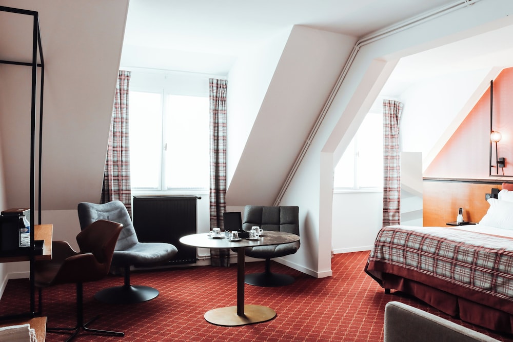 Superior Suite, 1 Double Bed with Sofa bed (The Cosy Family Suite) - Photo 9