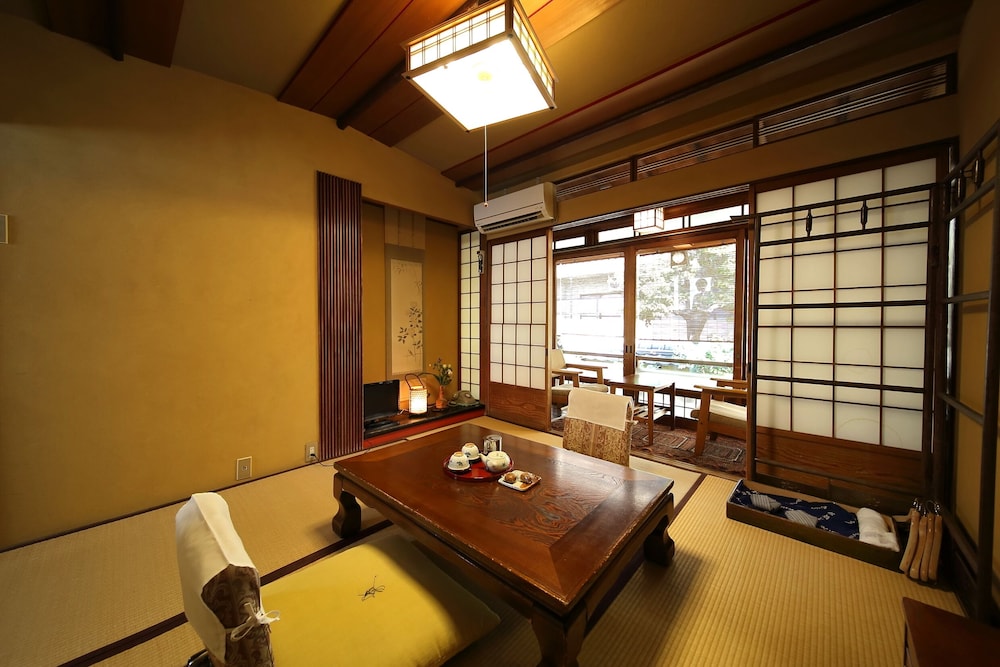 Japanese Style Economy Room with Shared Bathroom (UME) photo 1