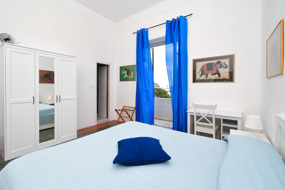 Standard Double Room, Garden View